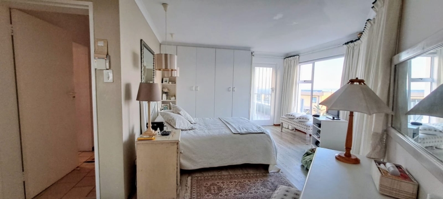 To Let 5 Bedroom Property for Rent in Vermont Western Cape